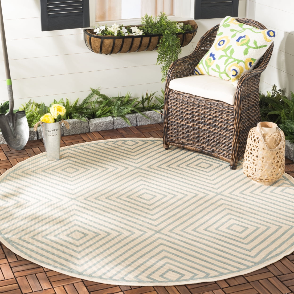 SAFAVIEH Beach House Arthur Geometric Indoor/Outdoor Runner Rug, Cream/Aqua, 2'2" x 8'