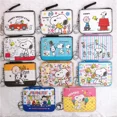 thumbnail image 4 of Cartera de piel sintética con estampado de dibujos animados de Snoopy Charlie Brown para mujer, minitarjetero de moda con llavero, monedero portátil, regalo para niños, 4 of 5