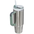 thumbnail image 2 of Vaso Stanley Quencher H2.0 FlowState de acero inoxidable de 900 ml, 2 of 4