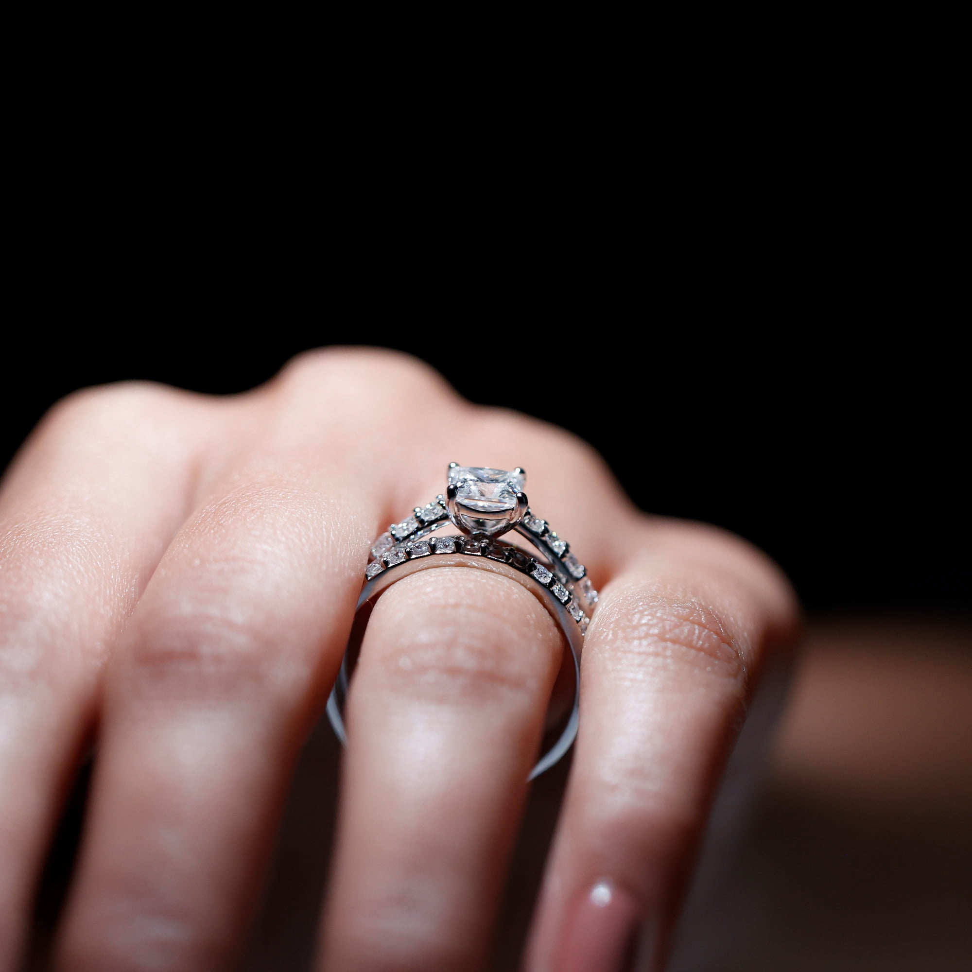 Rosec Jewels Princess Cut Moissanite Wedding Ring Set for Women - D-VS1 Quality - Moissanite Engagement Ring with Enhancer, 14K White Gold, US 9.50
