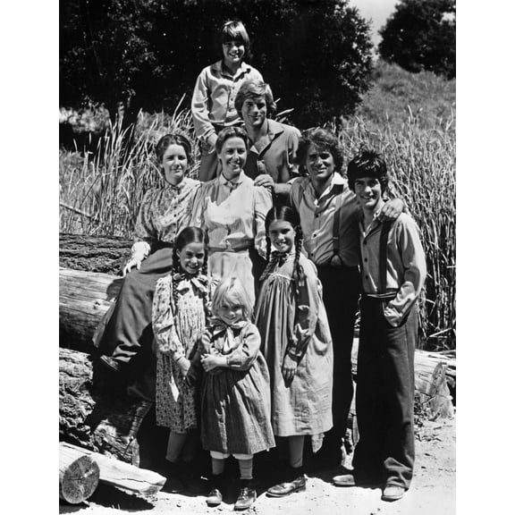 the Little House On The Prairie cast Photo Print (8 x 10)