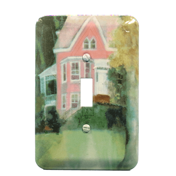 Leviton 89001-VHS 1-Gang Metal Toggle Switch Wallplate Switchplate, Victorian House Motif