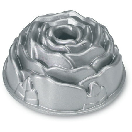 Nordic Ware Rose Bundt Pan