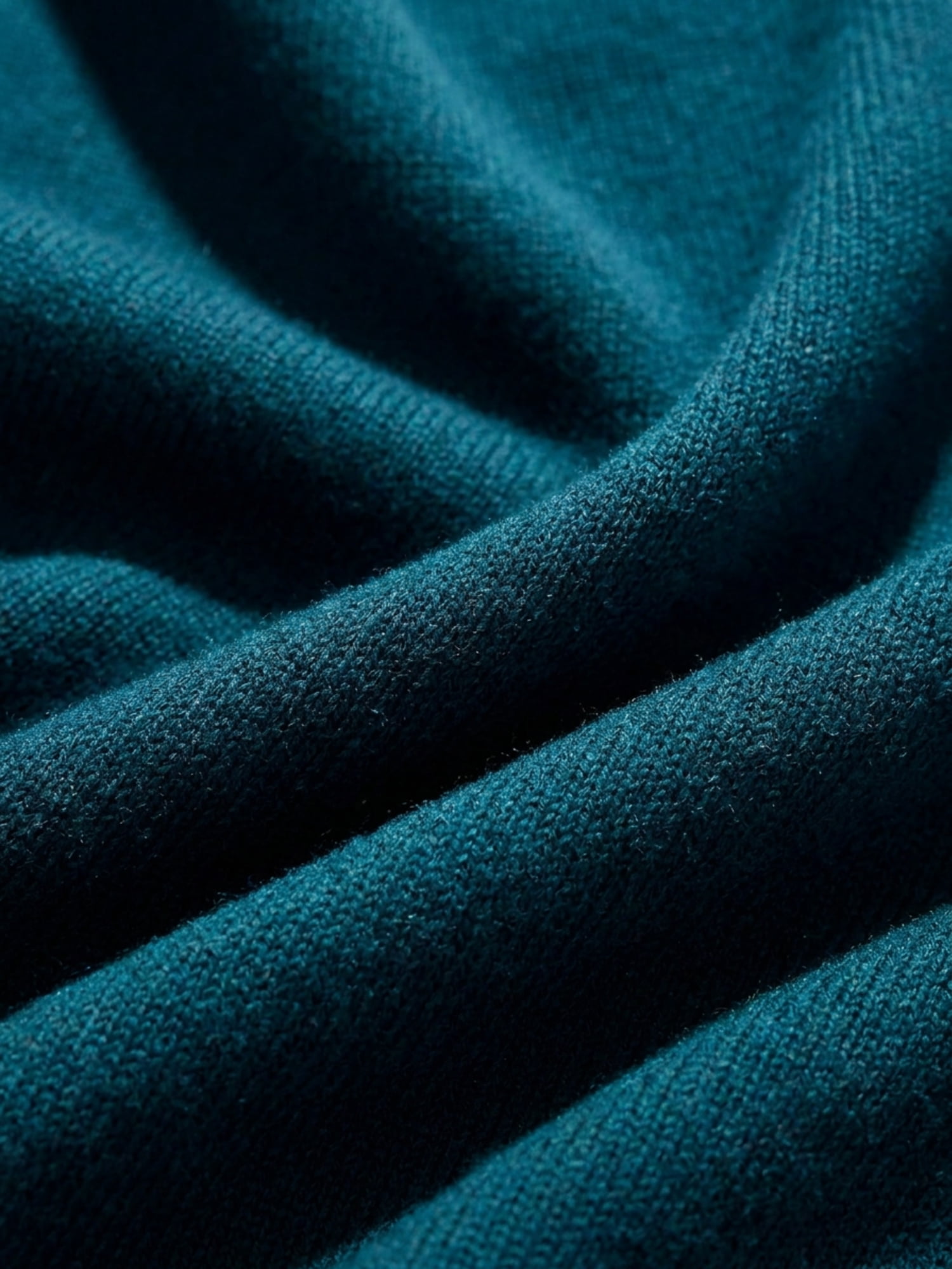 Free Assembly Men’s Cashmere Crewneck Sweater with Long Sleeves, Midweight, Sizes XS-2XL