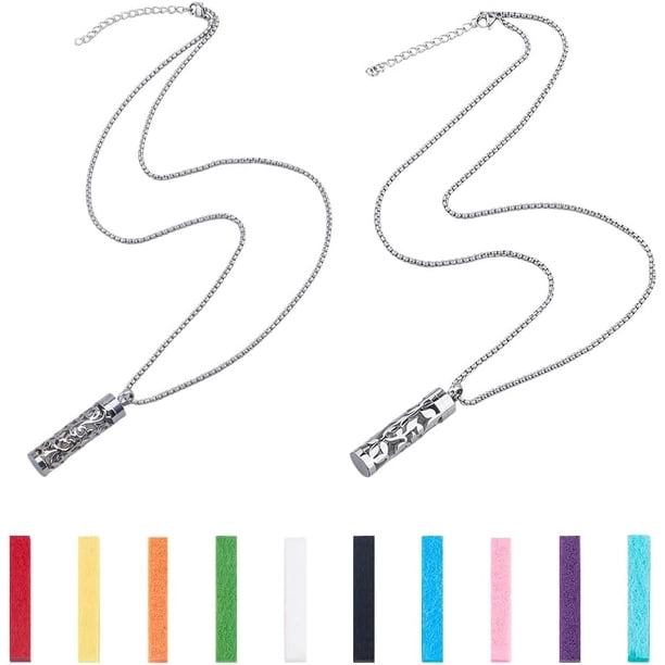 2 collares difusores de acero inoxidable 316 con medallón de aromaterapia y colgante de aceite esencial con 10 almohadillas de repuesto.