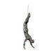 thumbnail image 1 of Billuyoard La pared del hombre que sube de la mano de obra artística esculpe la estatua hecha a mano con la opción del regalo de la precisión Decoración del hogar plata tipo 3, 1 of 6