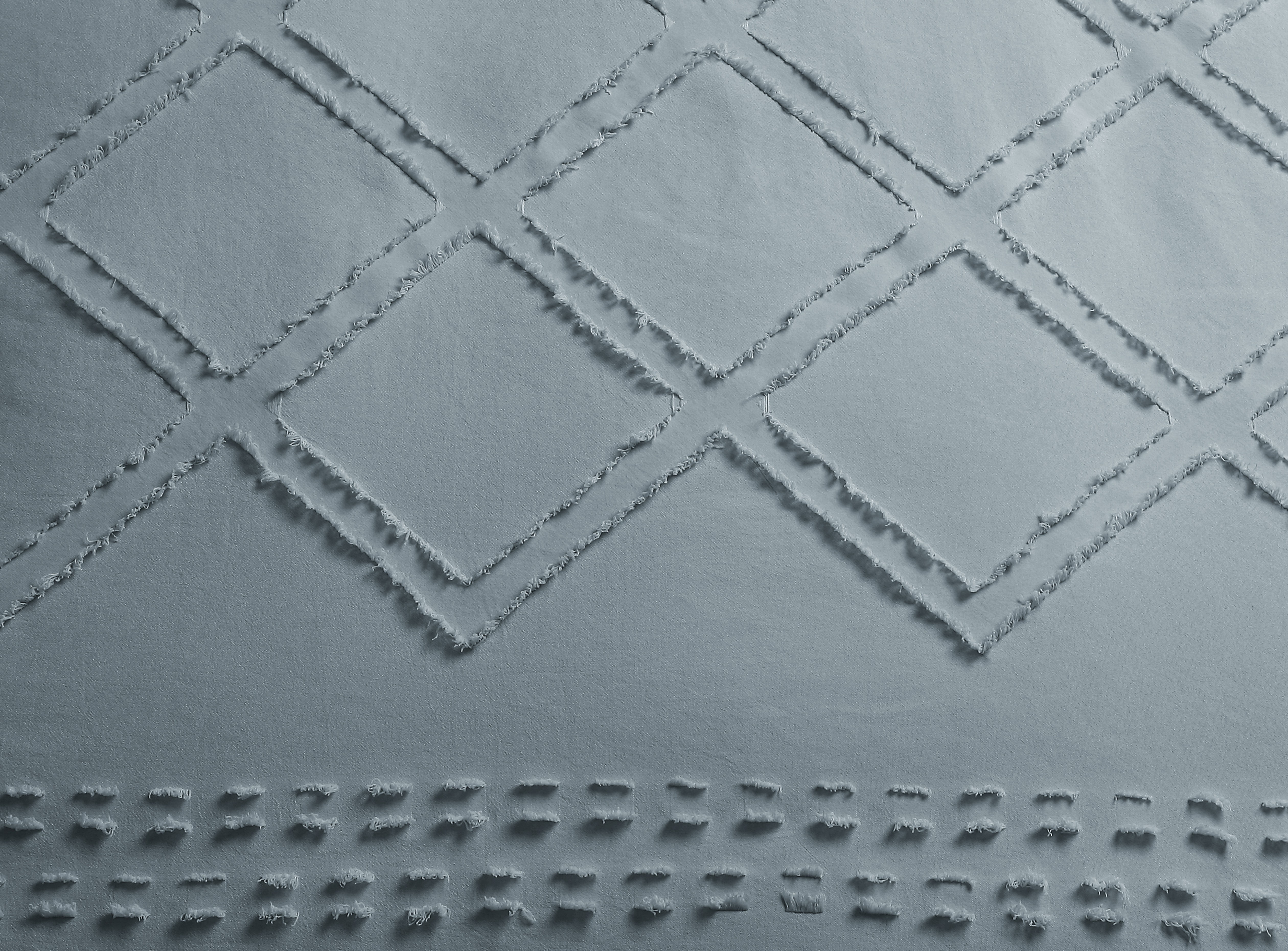 Swift Home Diamond Textured Soft Touch Duvet Cover Set, All Season Bedding with Zipper Closure, Includes Pillow Shams, King, Blue