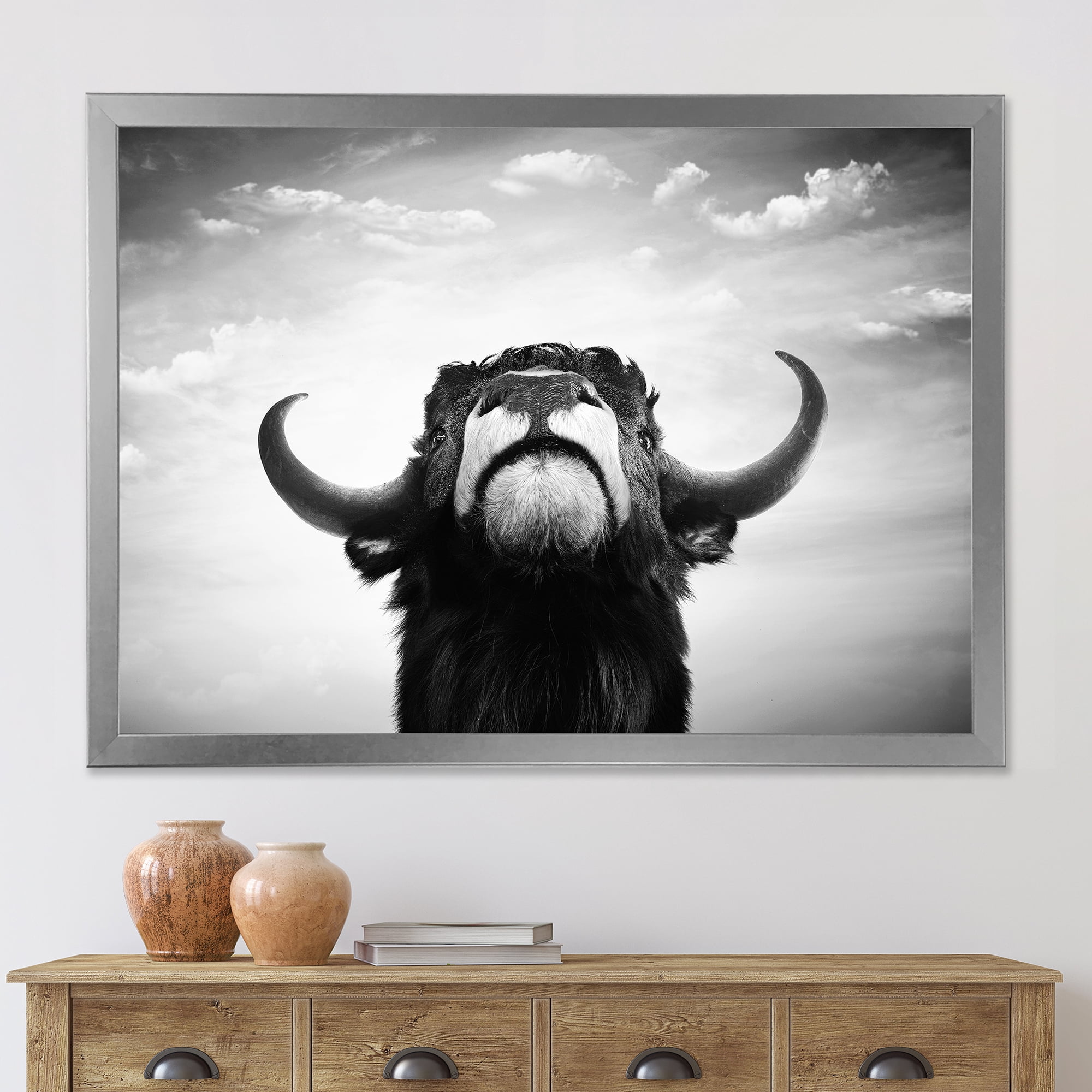Designart 'Black and White Portrait Of A Spanish Bull I' Farmhouse Framed Art Print