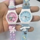 thumbnail image 3 of Reloj de dibujos animados explosivos para niños, reloj de cuarzo con puntero digital 3D para estudiantes de primaria, al de muñecas Sanrio, 3 of 5