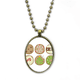 thumbnail image 1 of Arbol de Navidad verde ilustración Circle Collar Colgante de cadena vintage Colección de joyas colgantes Unbranded  M, 1 of 3