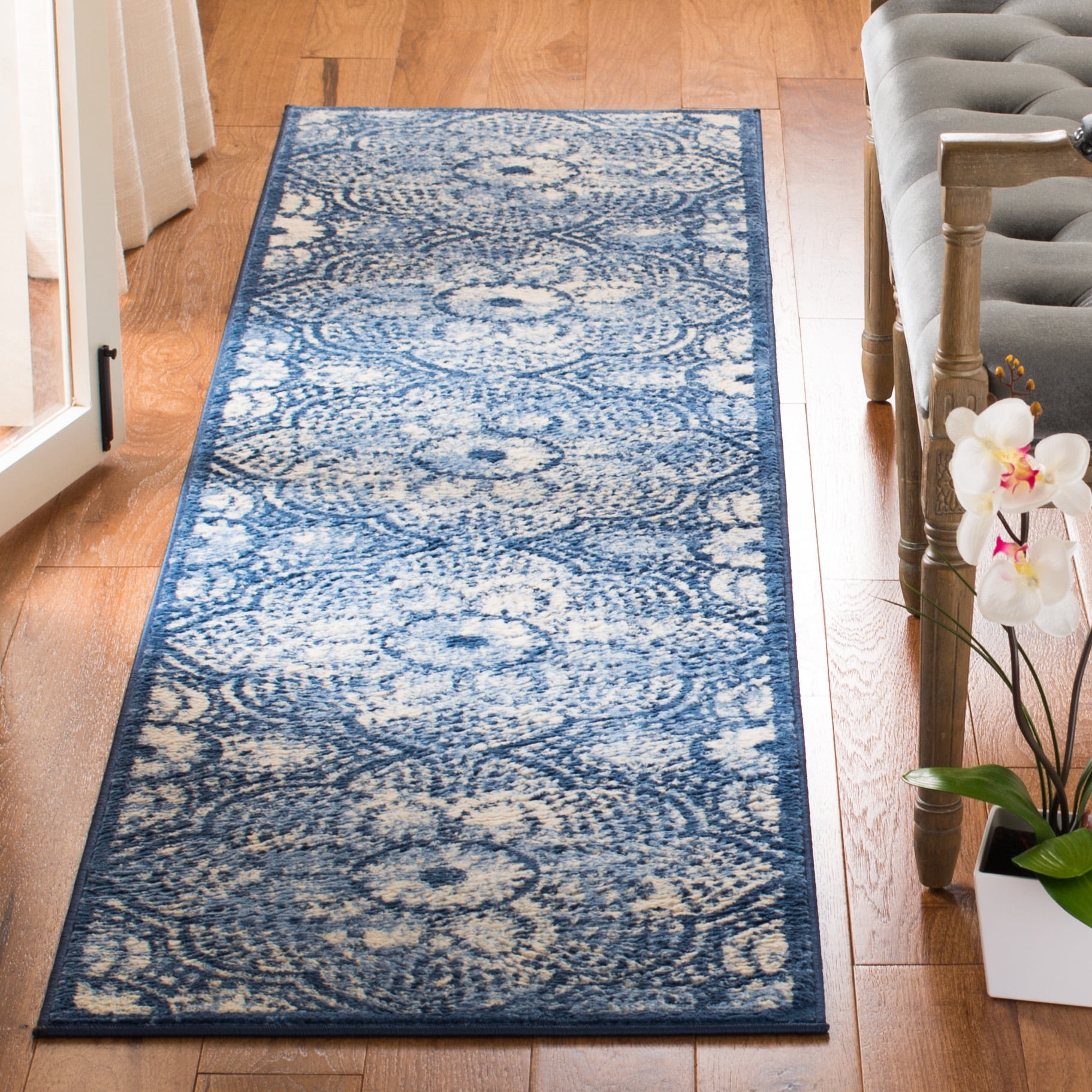 SAFAVIEH Martha Stewart Nazca Floral Runner Rug, Navy/Cream, 2' x 8'