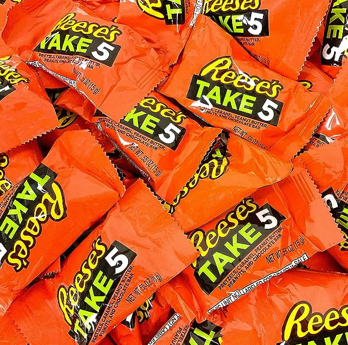 Reese's TAKE 5 Milk Chocolate Snack Size Candy Bars 0.55 Ounces, 2 Pound Bag