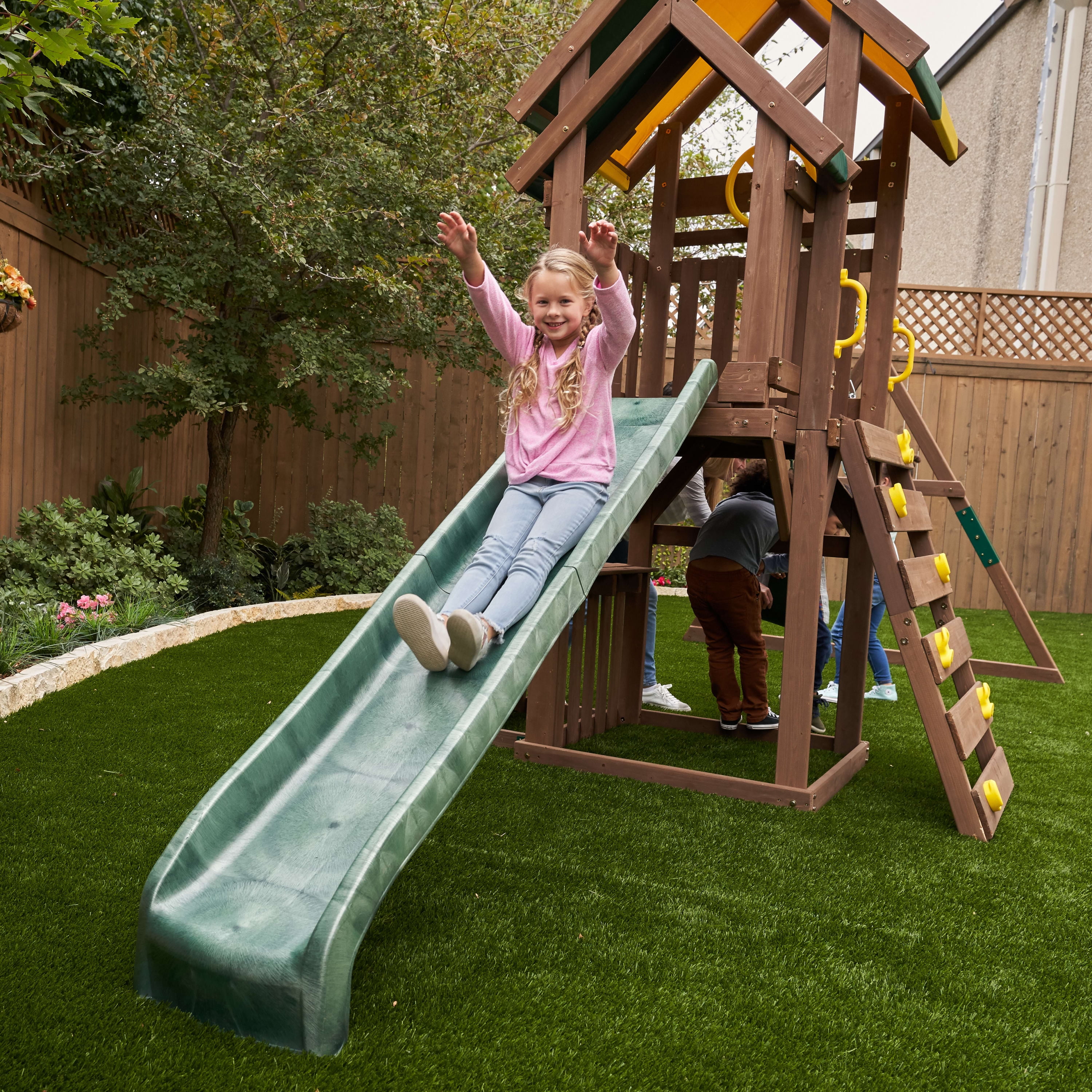 Brockwell wooden top swing set