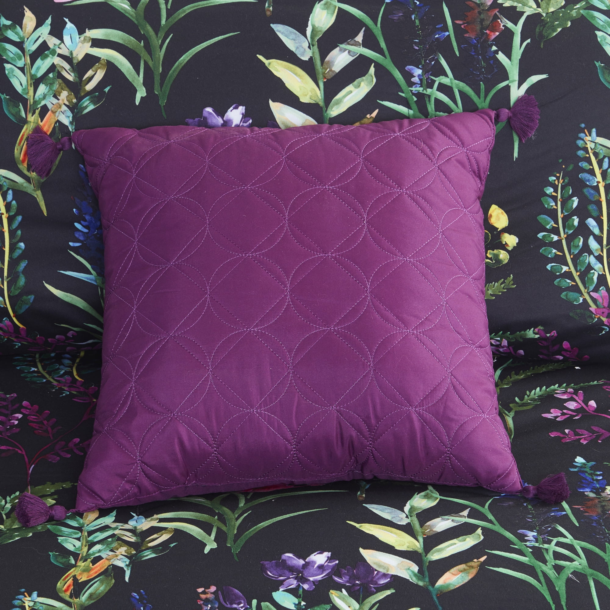 Madison Park 5-Piece Floral Comforter Set with Decor Pillows,Full/Queen, Black