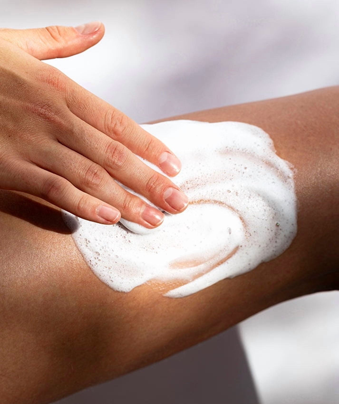 Elementre 25% Glycolic Acid Exfoliating Body Foam