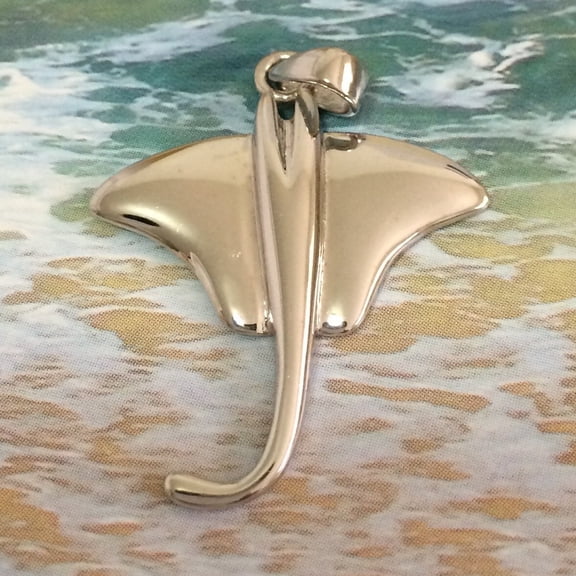 Unique Beautiful Hawaiian Stingray Necklace, Sterling Silver Sting Ray Pendant, N6109 Birthday Valentine Wife Mom Gift, Island Jewelry
