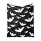 thumbnail image 3 of Xihbxyly Manta de Murciélago de Halloween, Franela Suave, Acogedora y Cálida, Ideal para Decorar El Hogar, Usar En El Sofá o La Cama, 70 X 100 Cm, Diseño En Blanco y Negro., 3 of 6