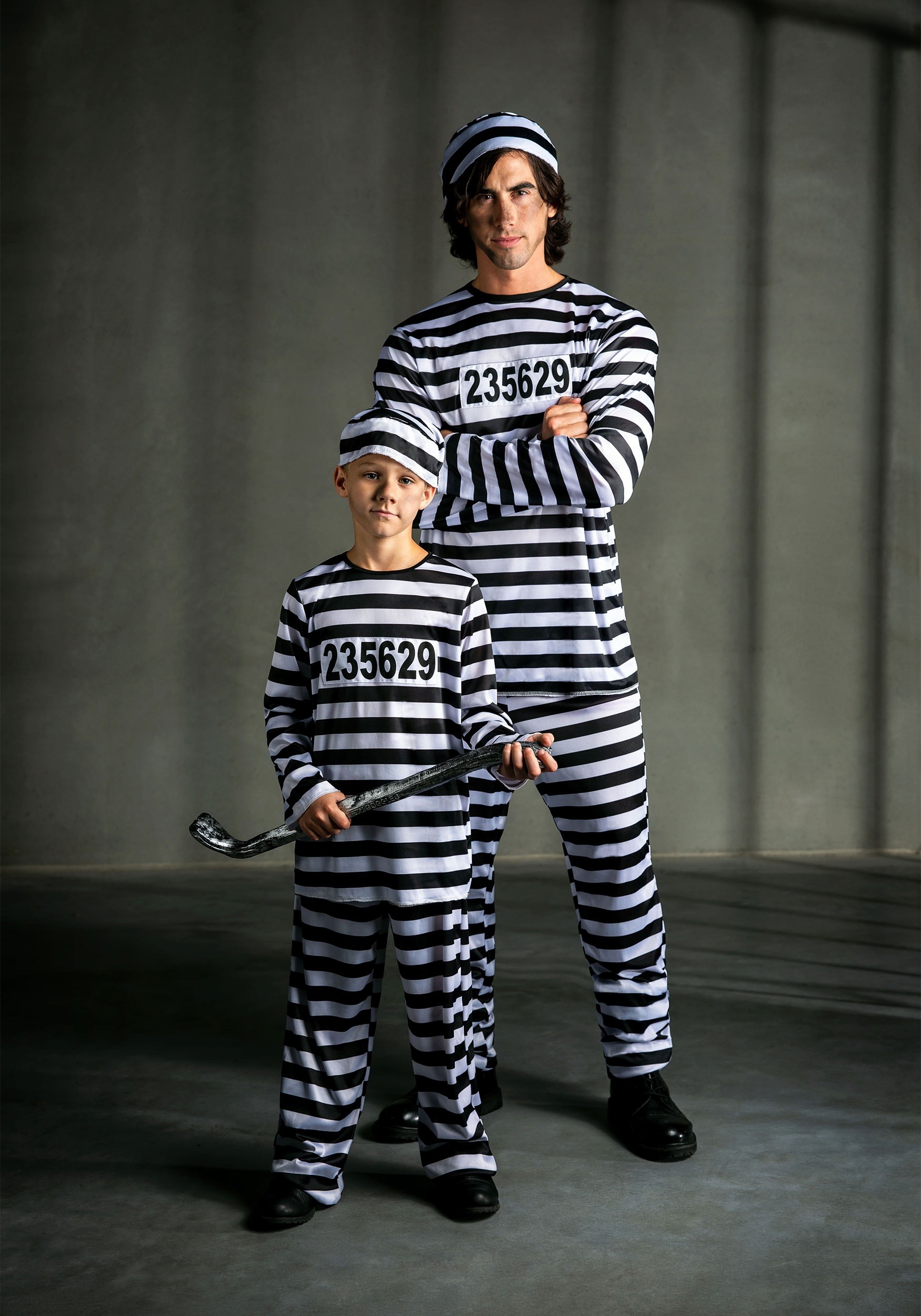 Plus Size Men's Prisoner Costume - image 3 of 5