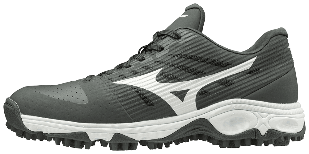 mizuno dominant all surface low turf shoe