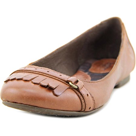 nike with square heel