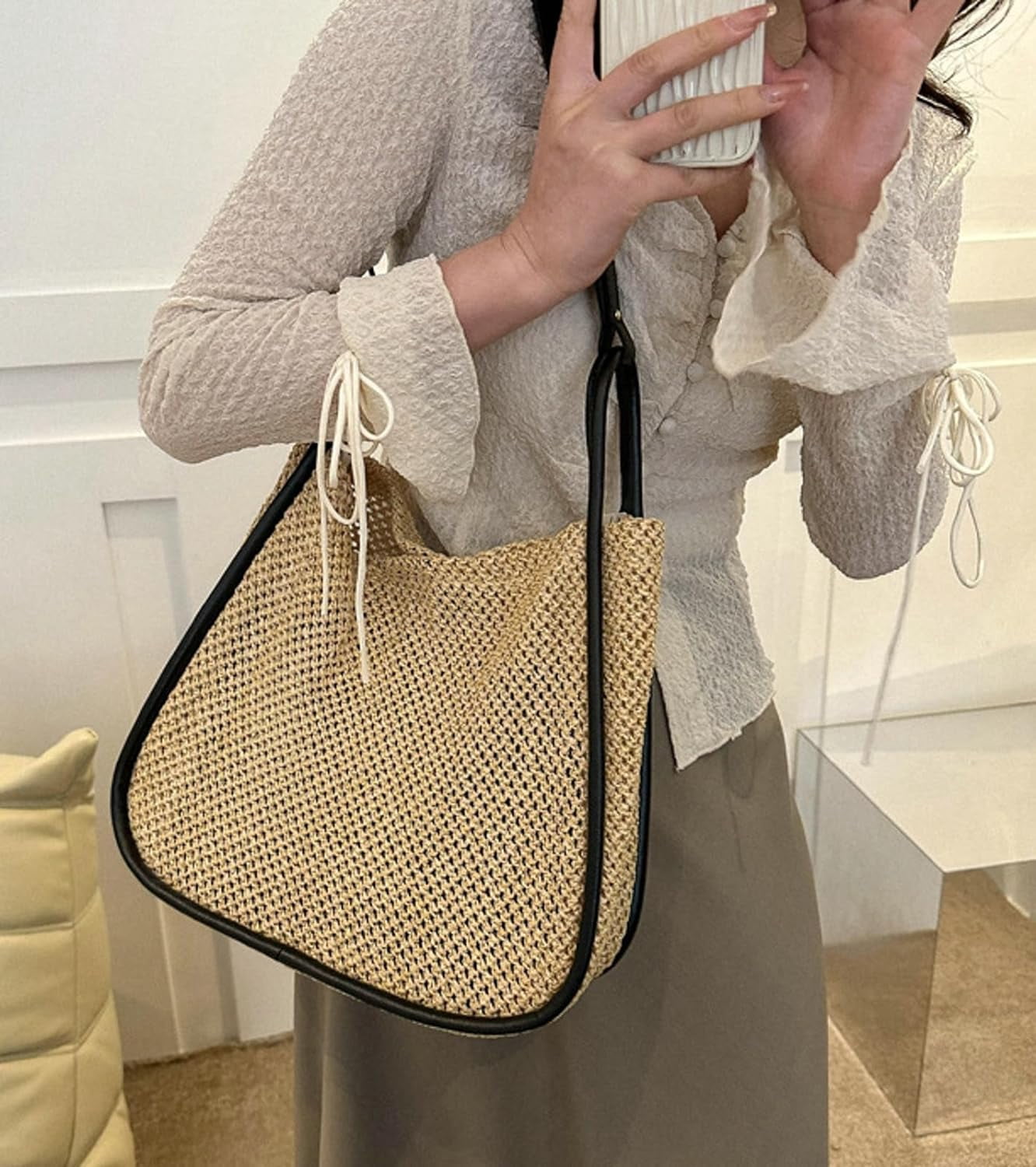 CoCoMangos Beach Bags for Women Crochet Woven Tote Bag Large Travel Shoulder Handbag Bag Beach Purse Mesh Hollow