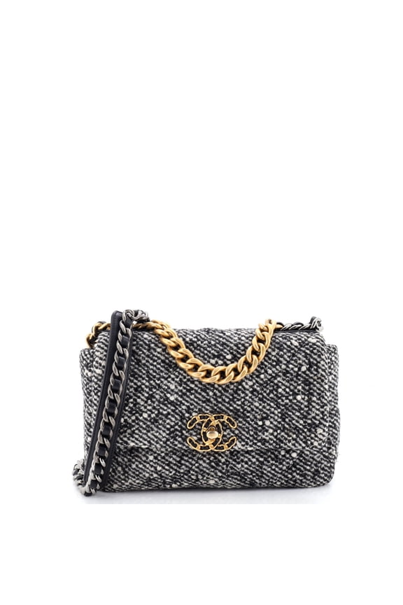 Pre-Owned 19 Flap Bag Quilted Wool Medium By Rebag