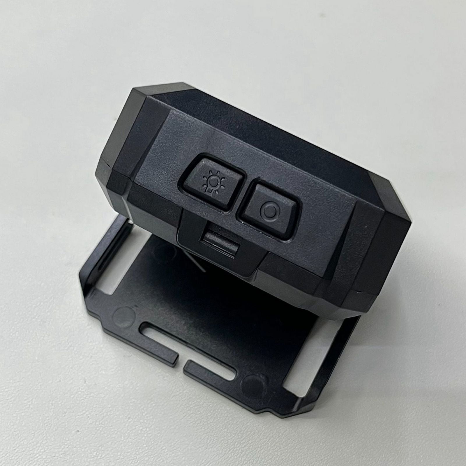 HD 1080P Outdoor Sport Camera F18 Night Vision Camcorder SOS Head-Mounted Action Cameras Helmet Video Recording