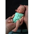 thumbnail image 4 of Mini bebé de silicona MYREBABY de 7 pulgadas, niña realista de cuerpo completo, 4 of 5