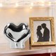 thumbnail image 4 of Juego de 2 adornos para San Valentín | Figuras de cerámica con forma de corazón | Acabado metálico dorado y plateado | Decoración romántica para escritorio, mueble de TV o estantería, ideal para, 4 of 6