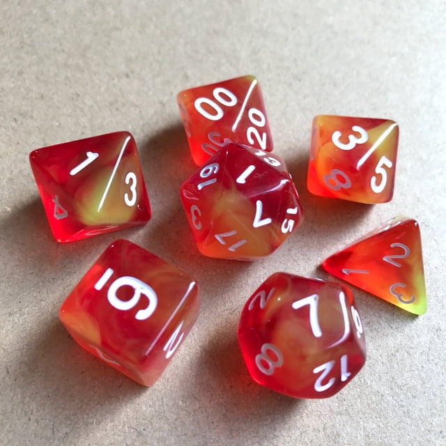 Dados transparentes de dos colores con juego de siete granos Dados flotantes de seda de dos colores Dados de cristal transparentes para juegos de varios números