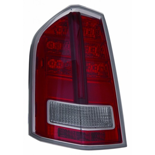 For Chrysler 300 Sedan Tail Light Assembly 2011 2012 Driver Side w/o Chrome Type 2 For CH2800196