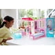 thumbnail image 2 of Casa de muñecas Barbie, juego portátil de 1 piso con piscina y accesorios, para niños de 3 a 7 años, 2 of 6