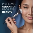 thumbnail image 2 of Brochas limpiadoras de maquillaje Clean Pro Original 960 ml, 2 of 6