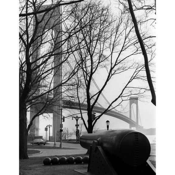 The Verrazano-Narrows Bridge History (24 x 36)