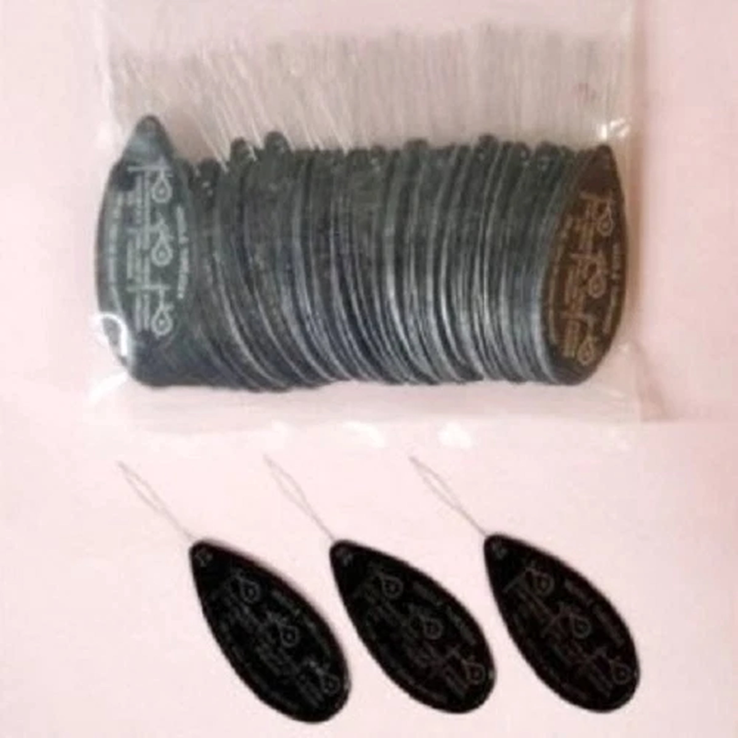 Pack of 100 Wire Bow Needle Threaders - Sewing Machine Needle Threaders