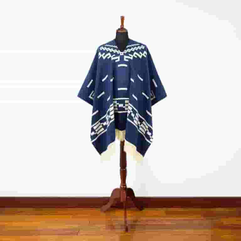Men’s Alpaca Wool Poncho - Genuine Peruvian Alpaca - Winter Cloak Cape & Western Serape - One Size