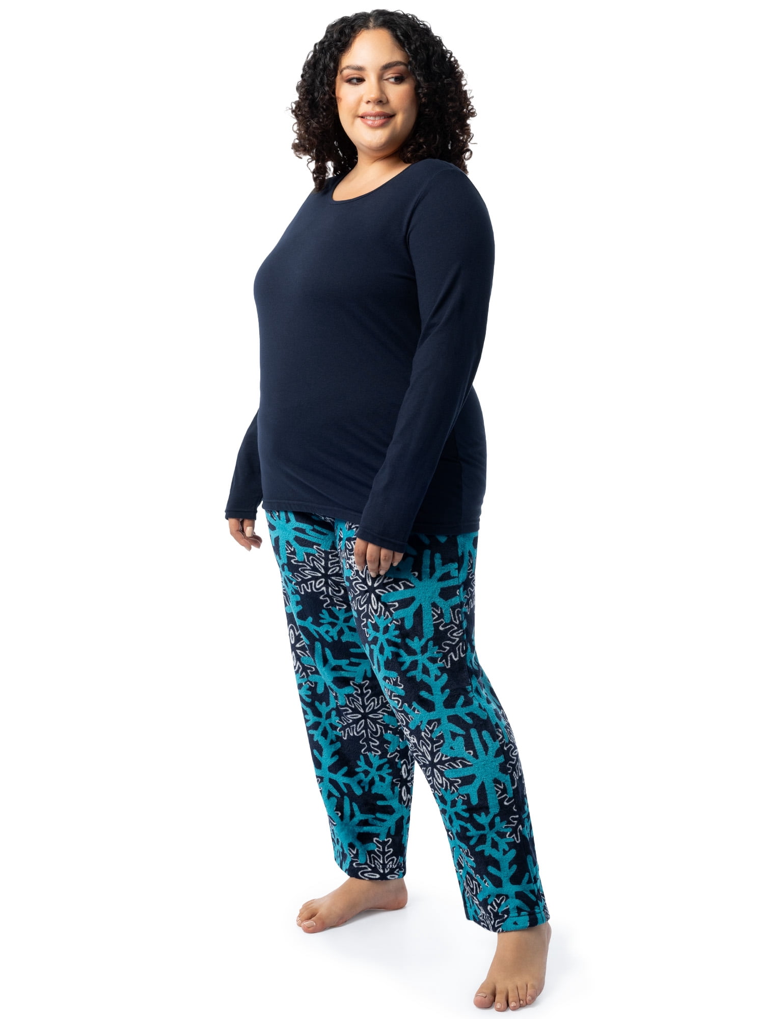 Fruit of the Loom Women's Beyond Soft Long Sleeve Top & Fleece Bottom Pajama Set, Sizes S-4X