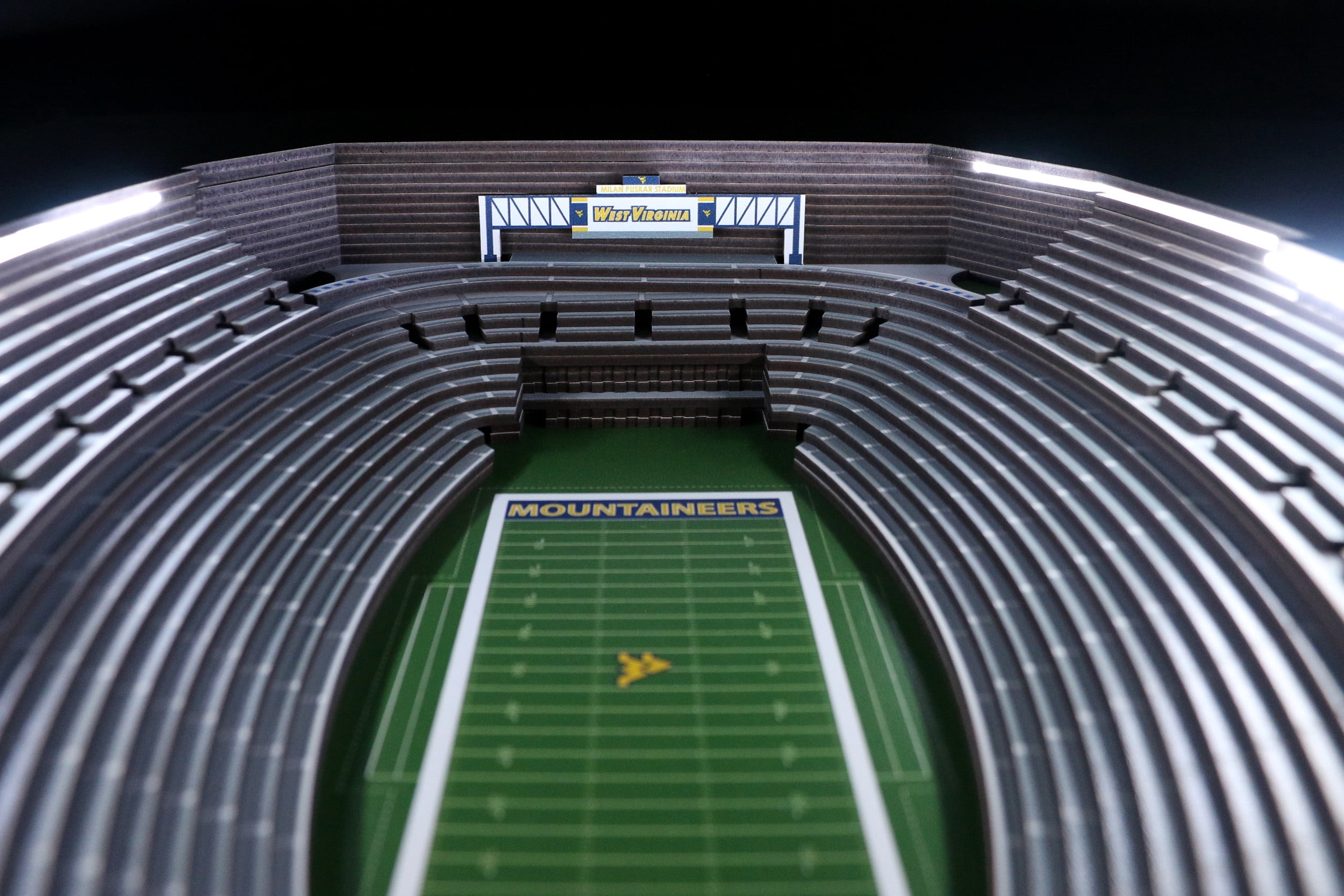West Virginia Mountaineers 25-Layer StadiumViews Lighted End Table