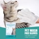 thumbnail image 5 of Guantes desechables para mascotas, aptos para baño y limpieza en seco, para gatos y perros, de 5 ml., 5 of 6