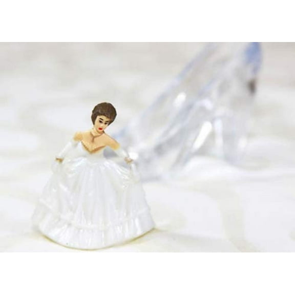 Plastic Mini Cinderella Doll Favors Decoration - White (12 Pieces)