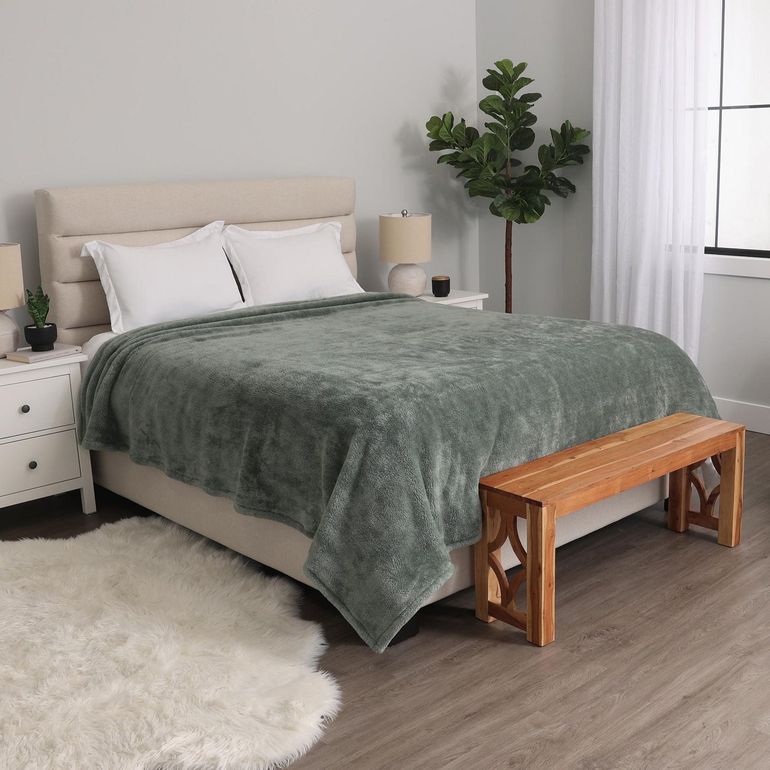 Shearling Blanket, Green 90" x 90"