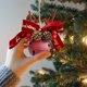 thumbnail image 5 of pstuiky Campanas navideñas, astas navideñas, lazo colgante, colgante para árbol de Navidad, decoración de ambiente festivo, 5 of 6