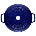 thumbnail image 3 of STAUB la Cocotte Four Rond en Fonte 4.8 L avec Couvercle en Lys, Bleu Foncé, 3 of 6