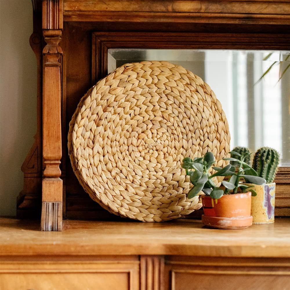 Set of 4 Round Water Hyacinth Placemats, Natural Wicker Placemats Set of 4, Weave Placemats Handmade, Rattan Tablemats for Dining Table (15" Round)