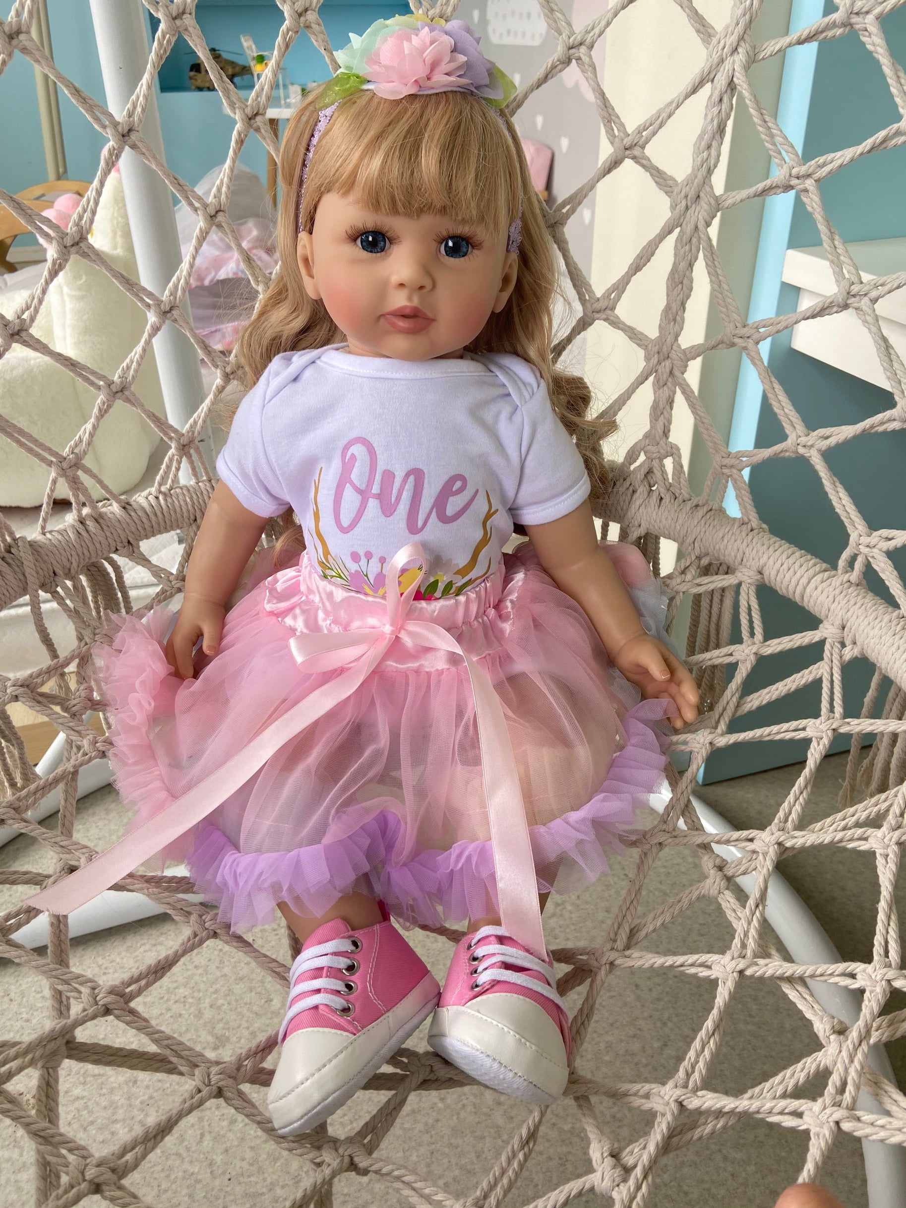 24 inch Lifelike Reborn Baby Dolls Cloth Body Vinyl Limbs Real Baby Doll Handmade Real Life Baby with Toy Accessories Gift Set for Kids Age 3+