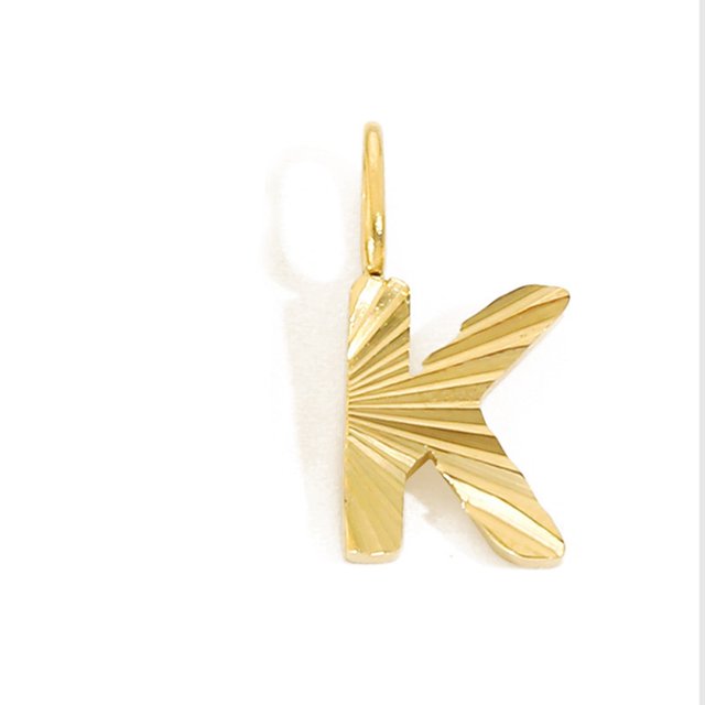 Accesorio del alfabeto de flores, colgante para collar con nombre, letra ondulada, dijes de acero inoxidable, colgantes a rayas de 10mm de diámetro, 1 pieza