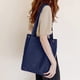 thumbnail image 5 of Bolso de pana, bolso bandolera versátilAzul marino, 5 of 5