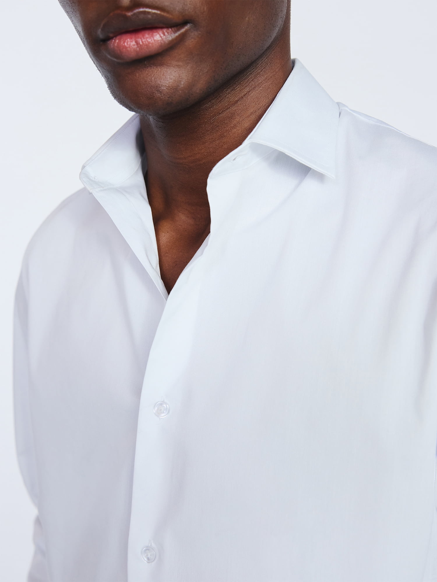 Free Assembly Men's Slim Fit Dress Shirt with Long Sleeves, Sizes 14/32 - 17/34