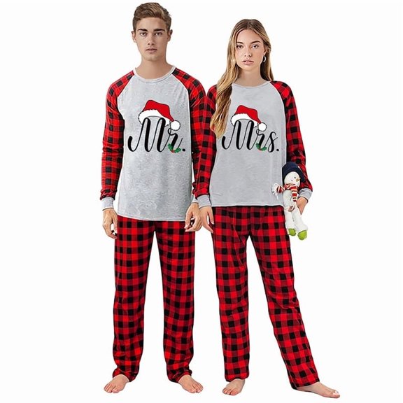 iHapHap Christmas Family Pajamas Sleepwear Set, Mr Mrs print Men 3XL