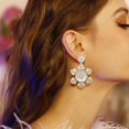 thumbnail image 4 of Pendientes colgantes Yashi con encaje de rosas rojas diseño vampiro vintage para Halloween, 4 of 5